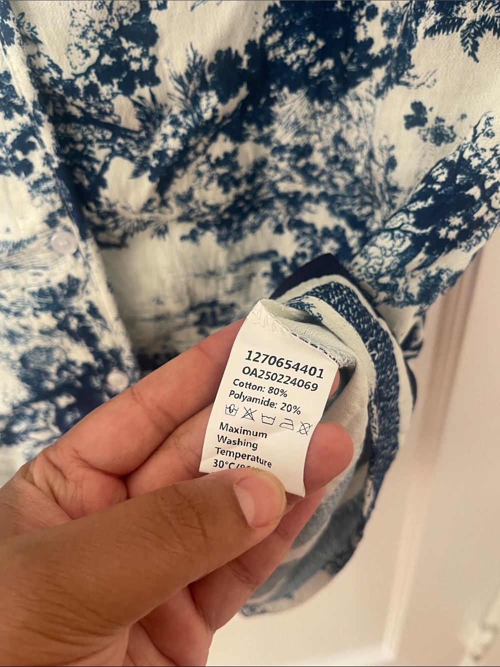 Commense Blue and White High Waist Shorts Set Toile Print - Picture 16 of 16